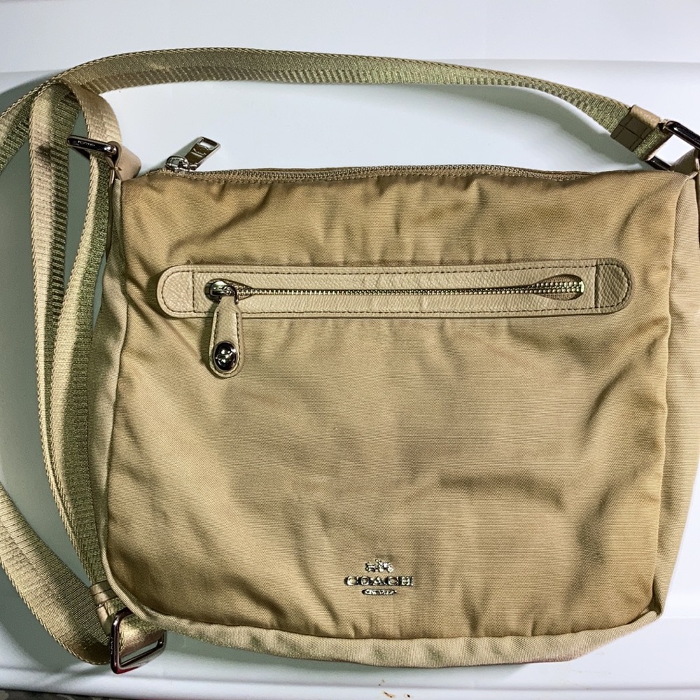 COACH MESSENGER BAG